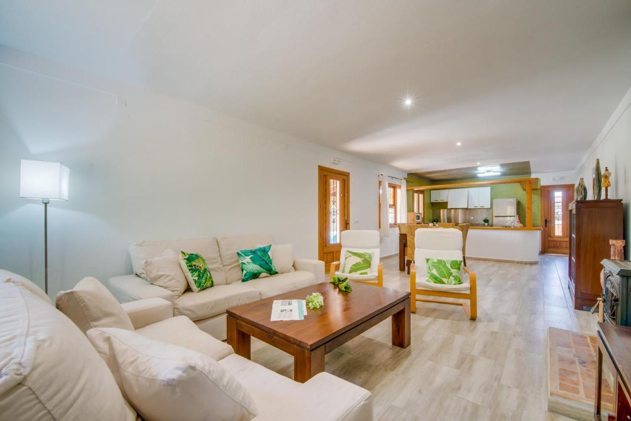 Ideal Property Mallorca - Sa Vinya Vella อัลกูเดีย ภายนอก รูปภาพ
