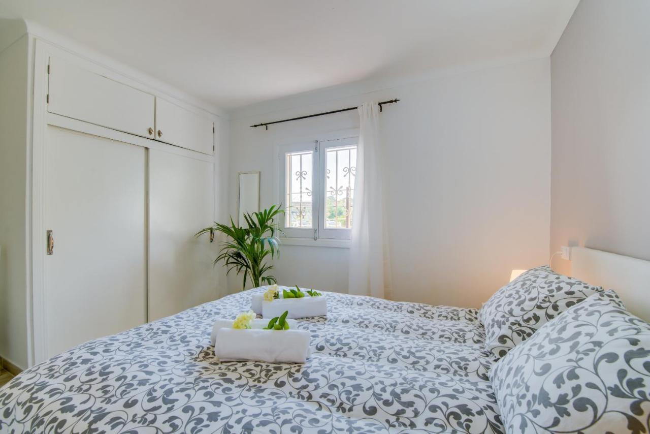Ideal Property Mallorca - Sa Vinya Vella อัลกูเดีย ภายนอก รูปภาพ